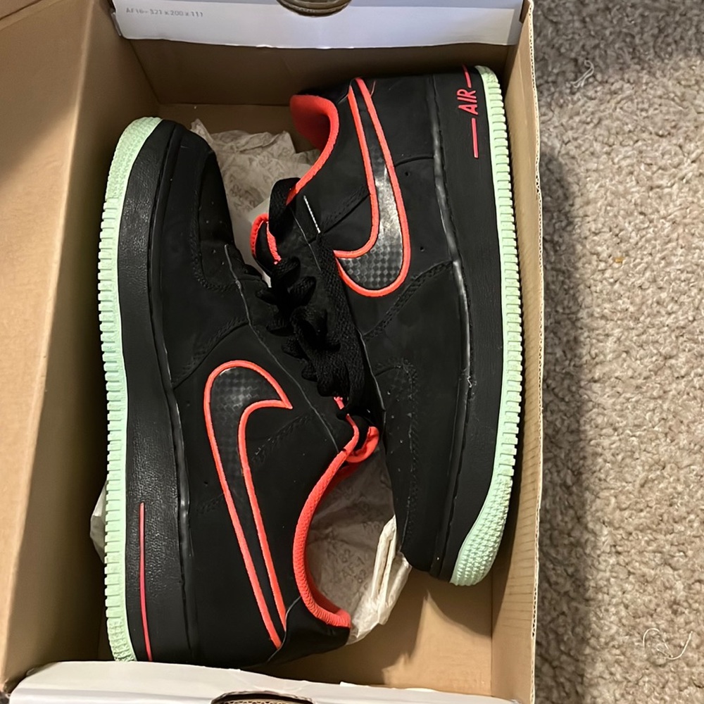 Nike Air Force 1